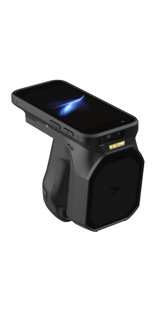 Bluebird S10 RFID — widok z przodu pod kątem: ekran, okno skanera i antena UHF RFID w uchwycie pistoletowym